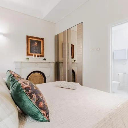 The Silk Thread * Lucca